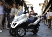 Piaggio MP3 Hybrid